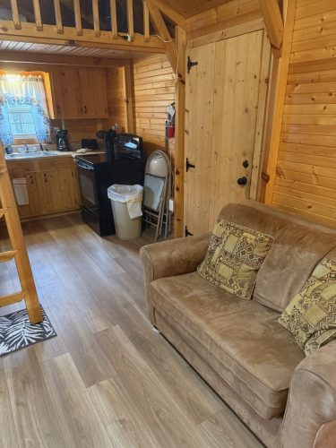 Nutmeg living room/kitchen